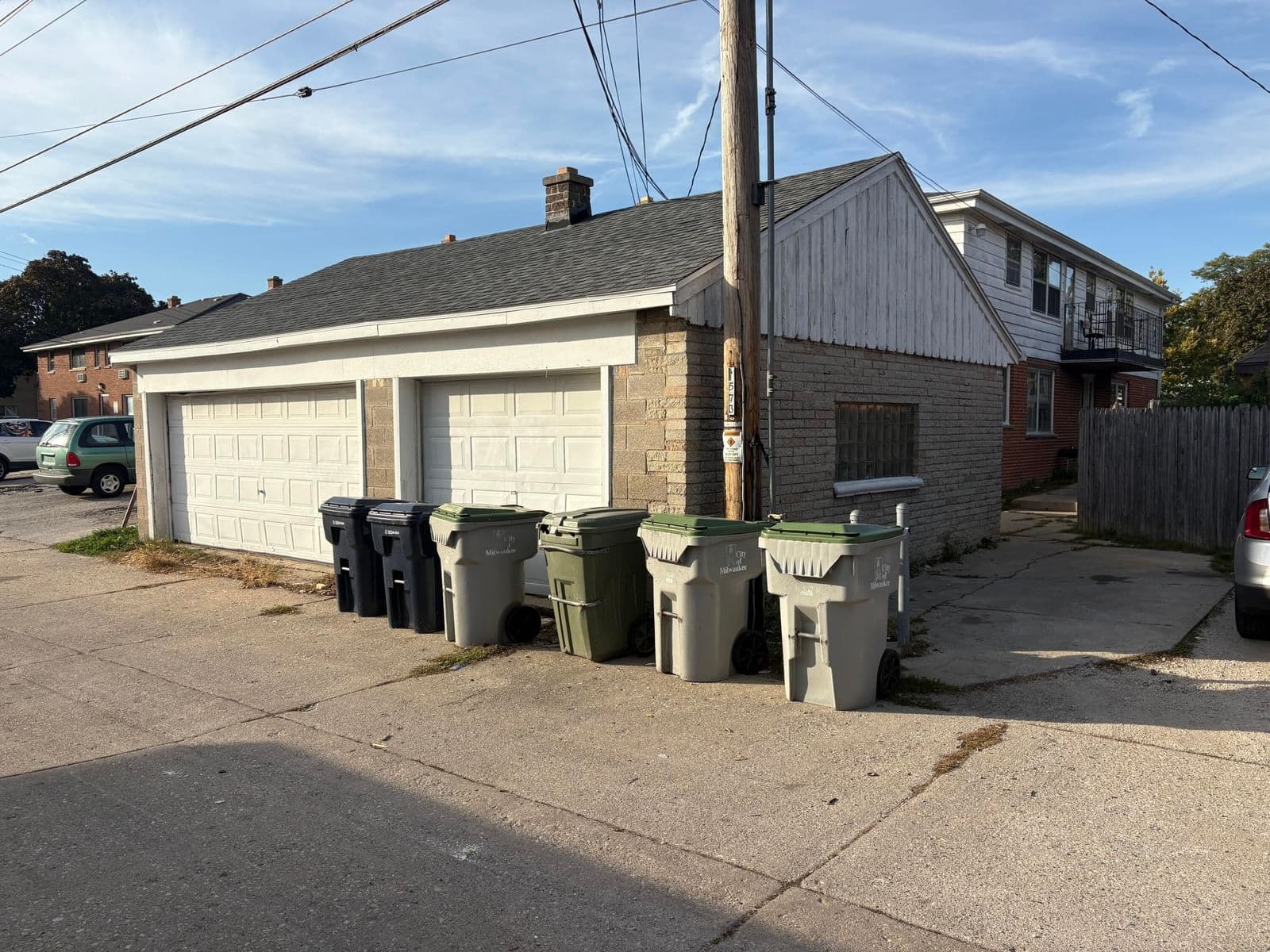 8009 Hampton Ave, Milwaukee, WI 53218 3