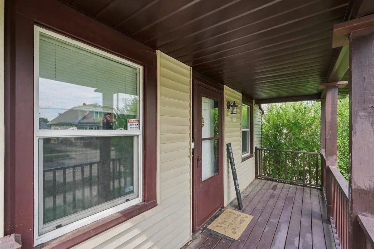 2133 89th St, West Allis, WI 53227 2
