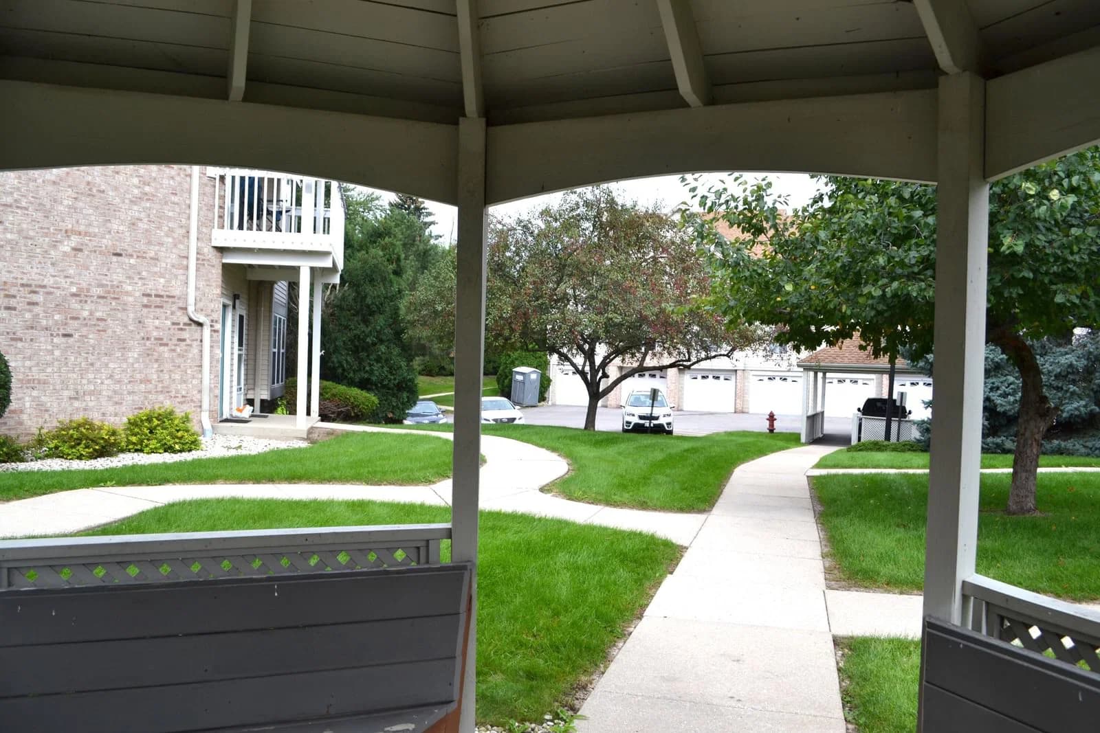 11210 Gilbert Ave, Wauwatosa, WI 53226 3
