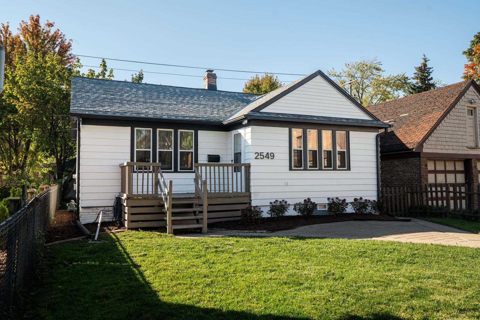 2549 63rd St, Wauwatosa, WI 53213