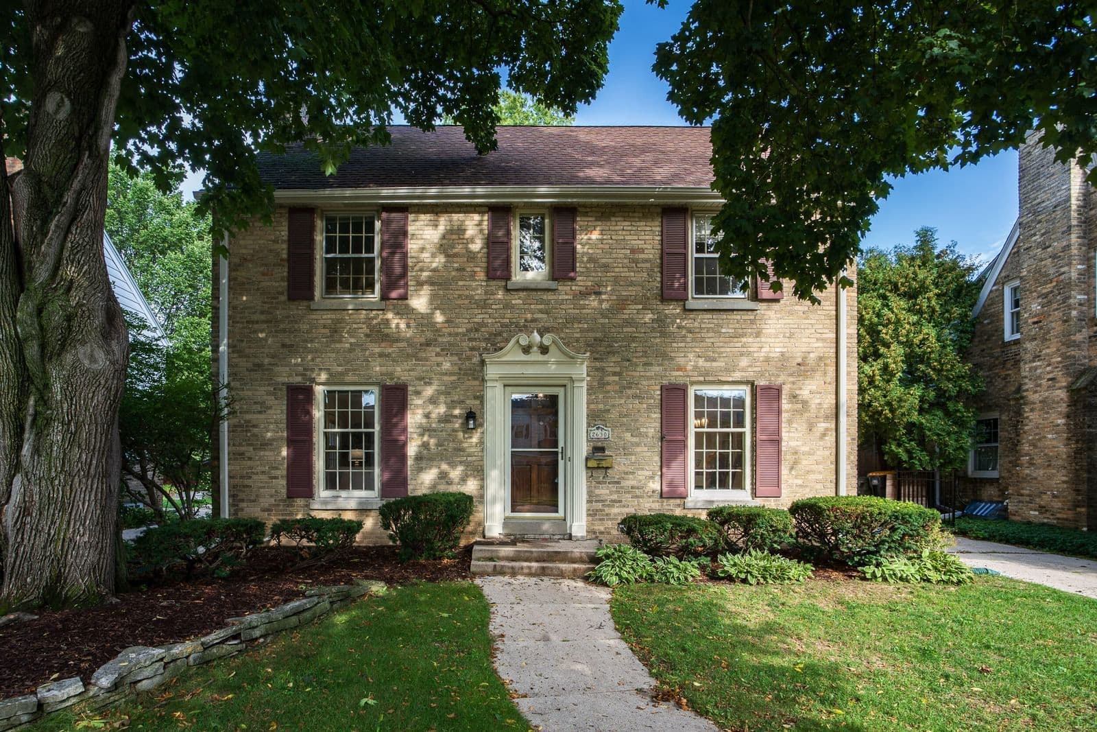 2630 88th St, Wauwatosa, WI 53226 3