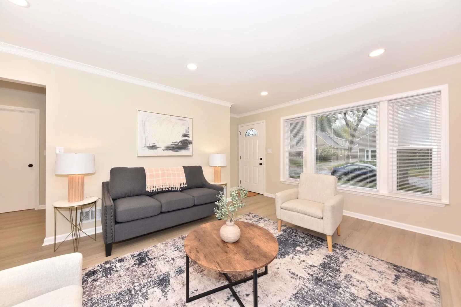 2463 85th St, Wauwatosa, WI 53226 3