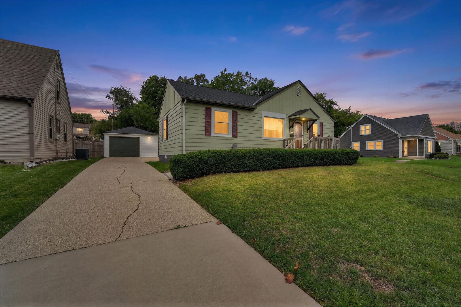 3557 45th St, Milwaukee, WI 53220