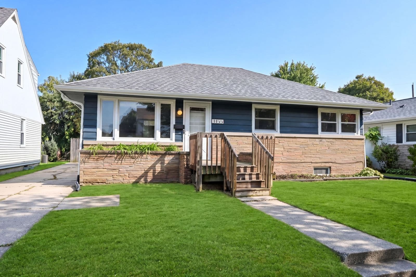 3155 72nd St, Milwaukee, WI 53219
