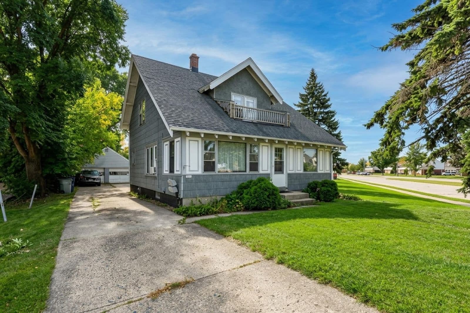 9711 Beloit Rd, Milwaukee, WI 53227