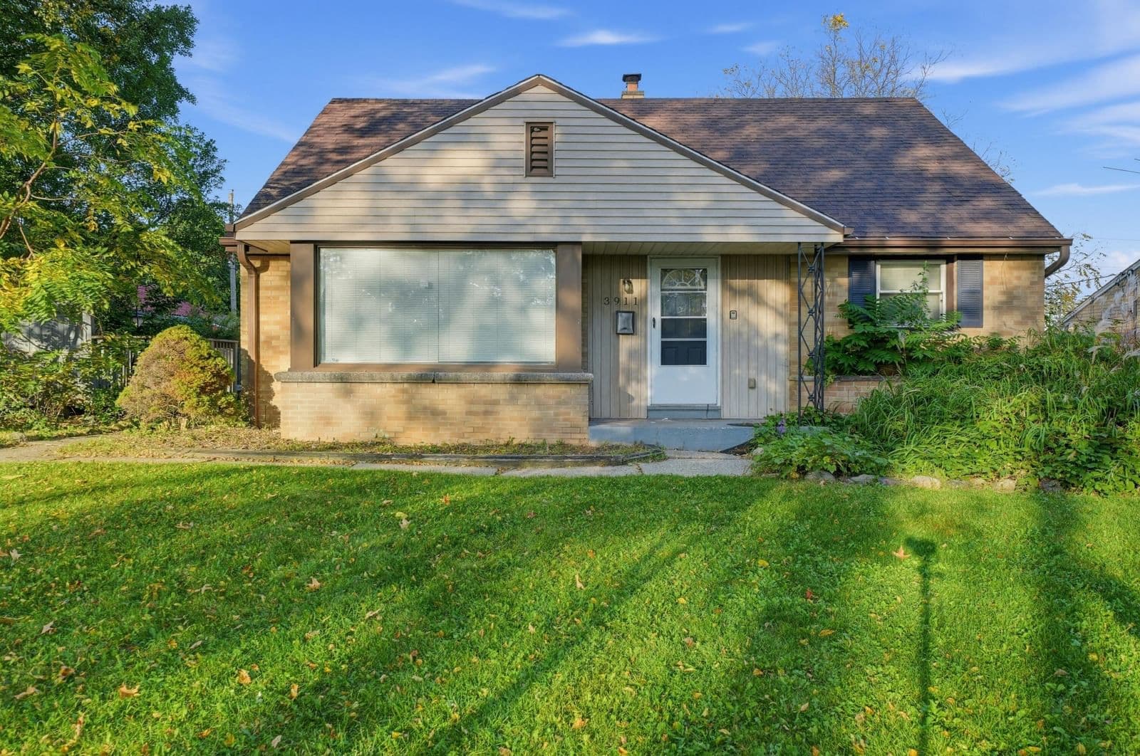 3911 77th St, Milwaukee, WI 53222