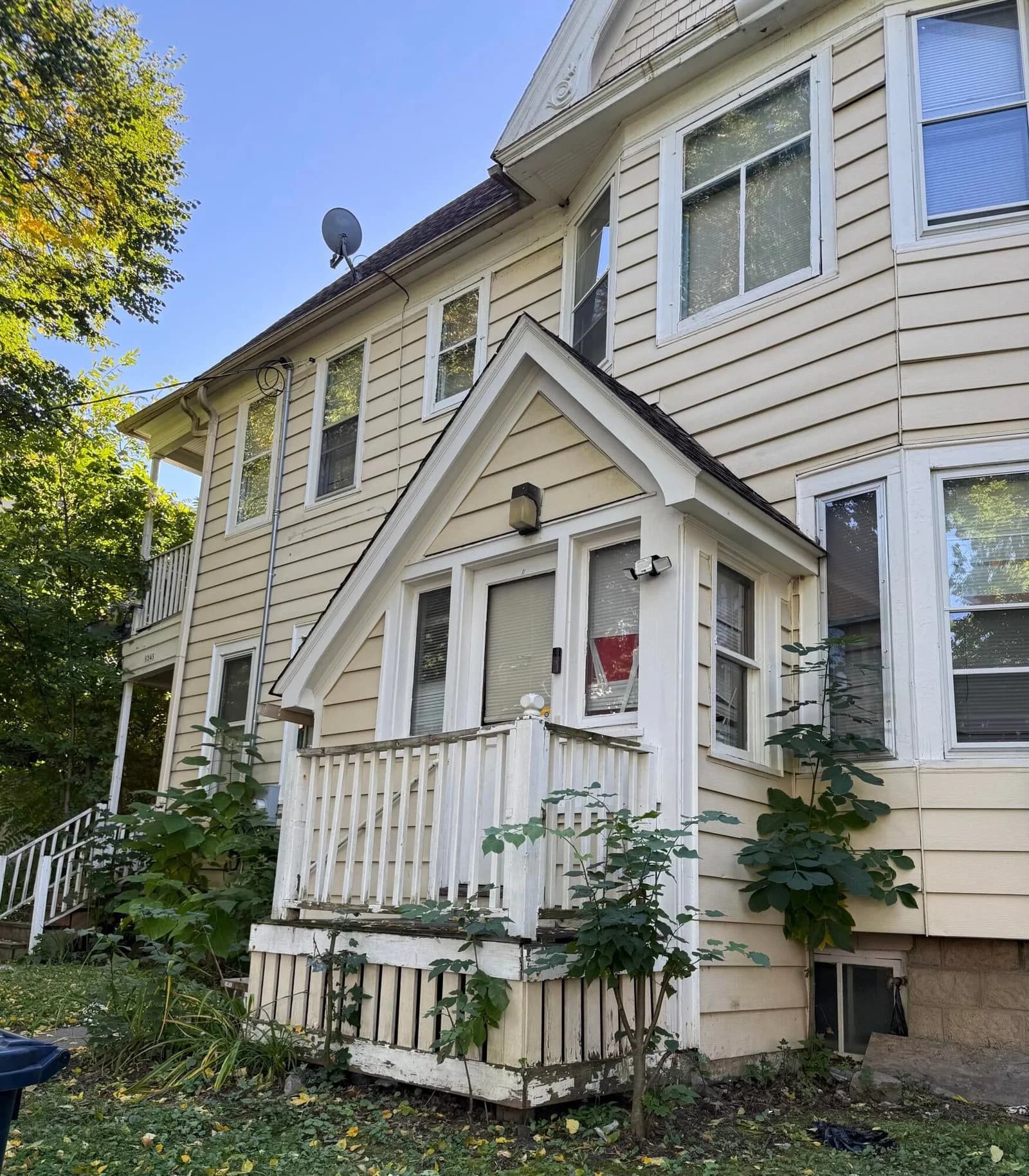 3201 McKinley Blvd, Milwaukee, WI 53208 3