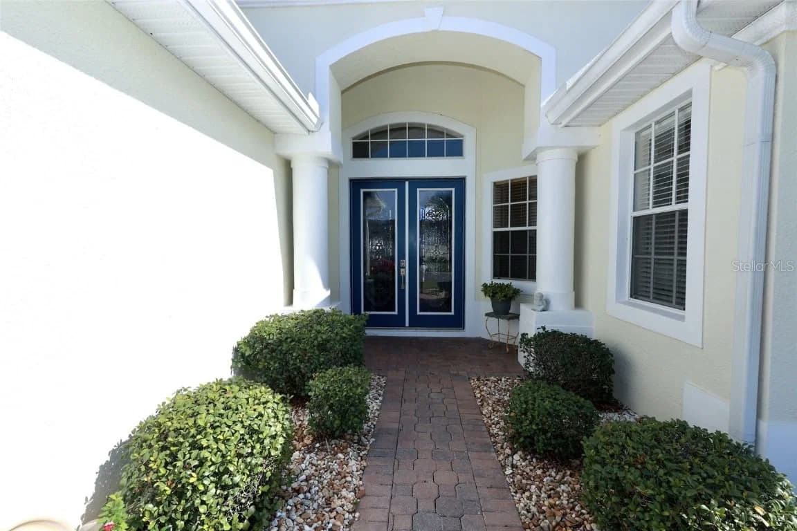 255 ROYAL PALM 3