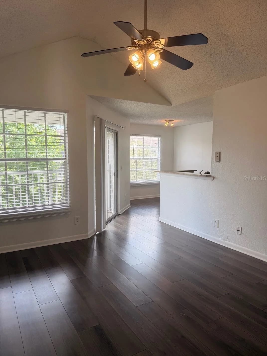 11568 WESTWOOD 4