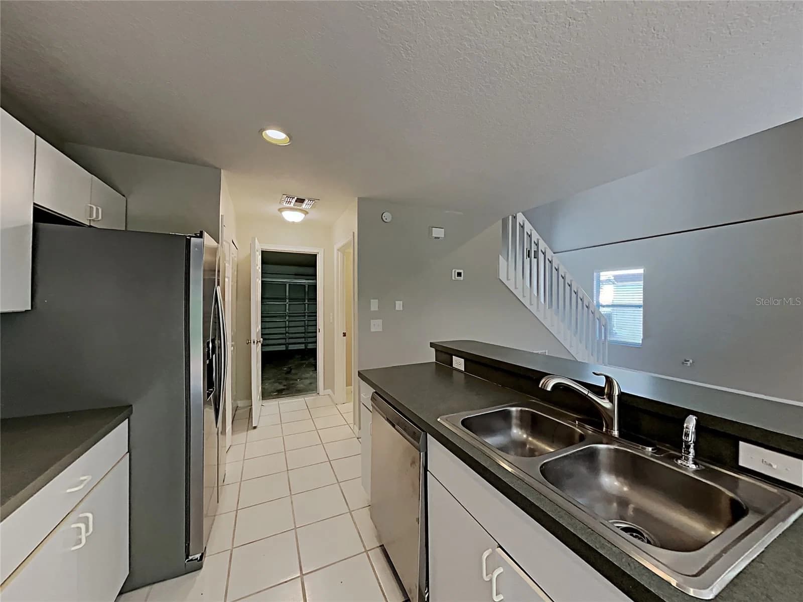 2184 HEATHWOOD Circle 5