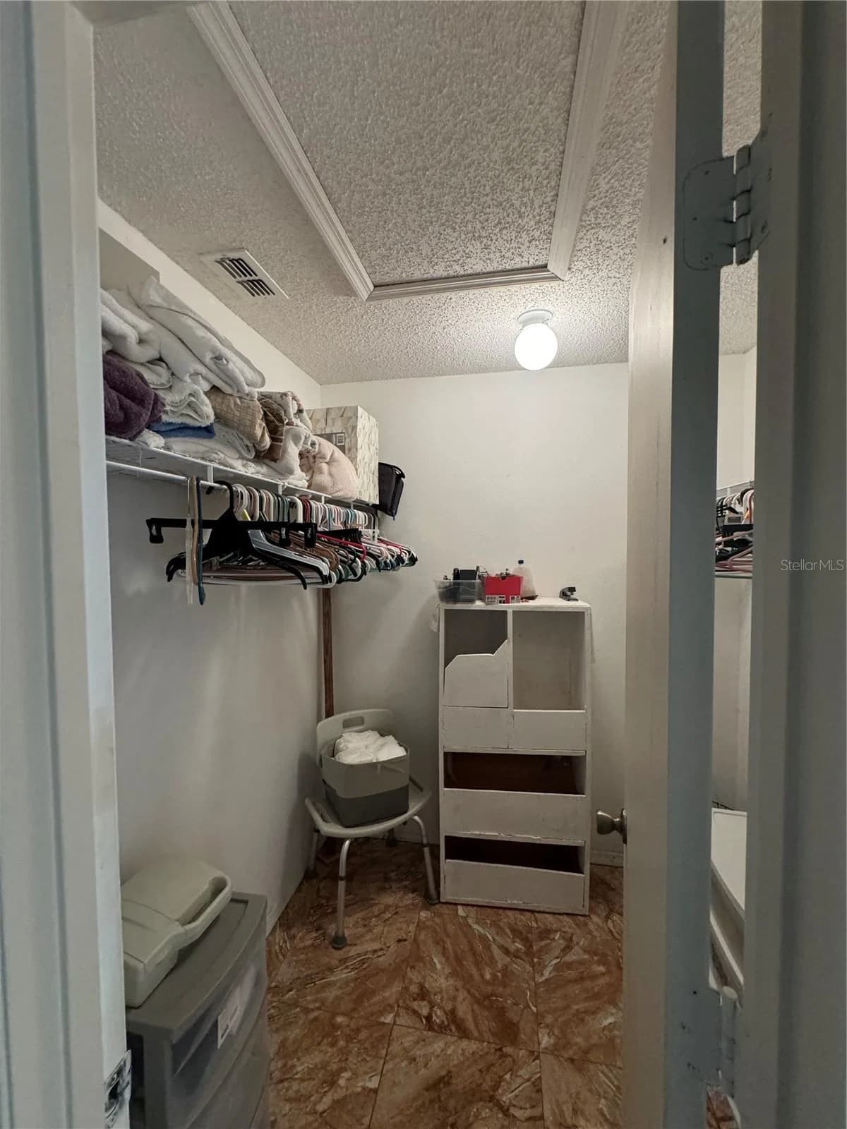 105 CATTAIL Court 4