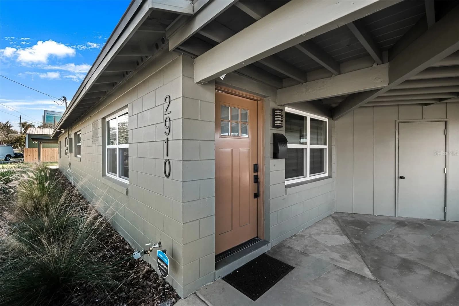 2910 DADE, Orlando, FL 32804 3