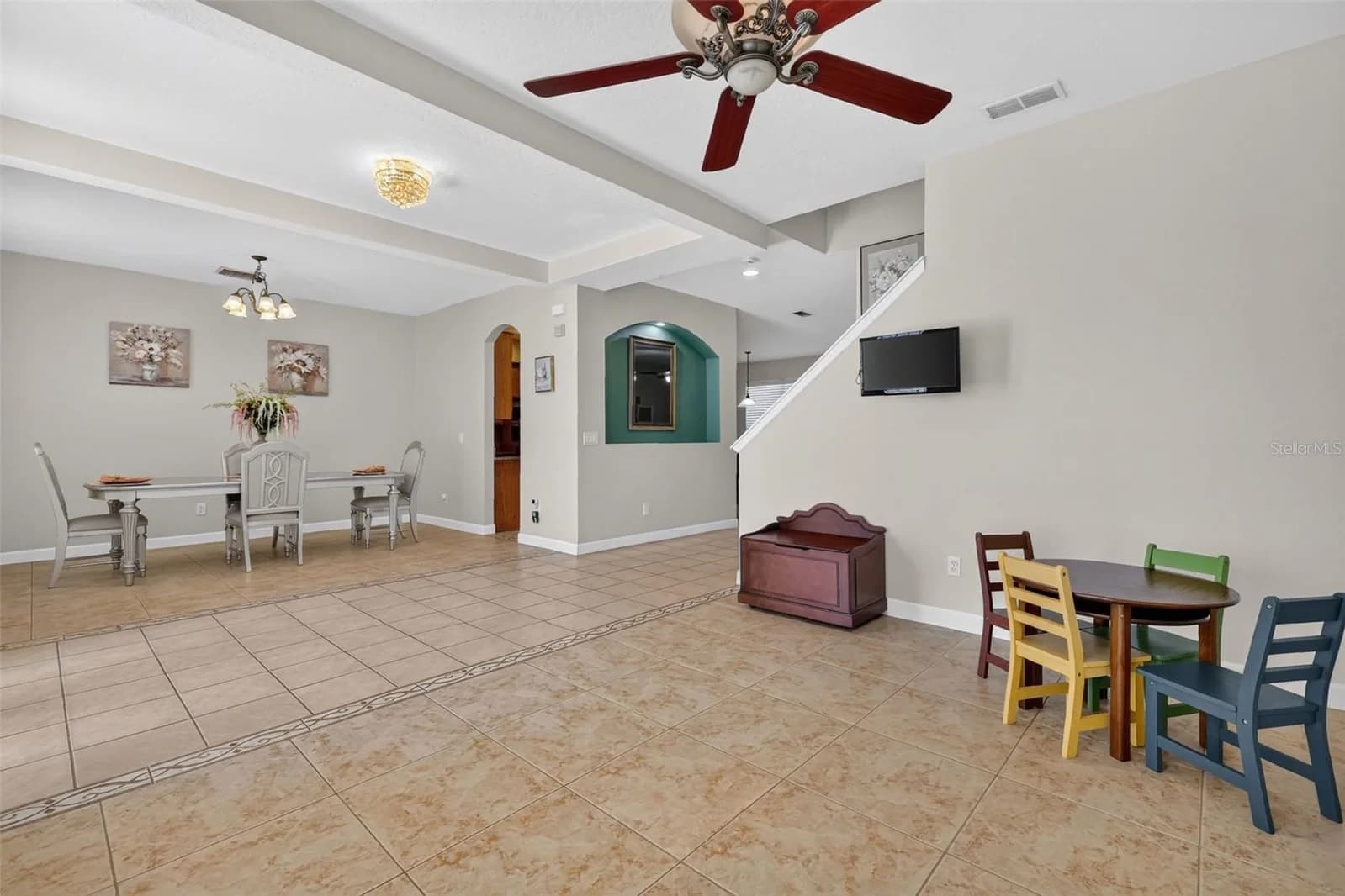 1766 OAK GROVE CHASE 5