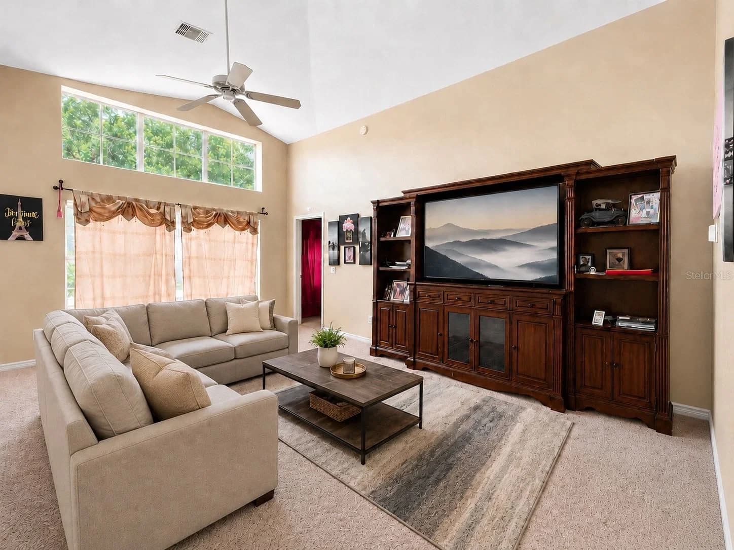 531 SILVER PALMS 2
