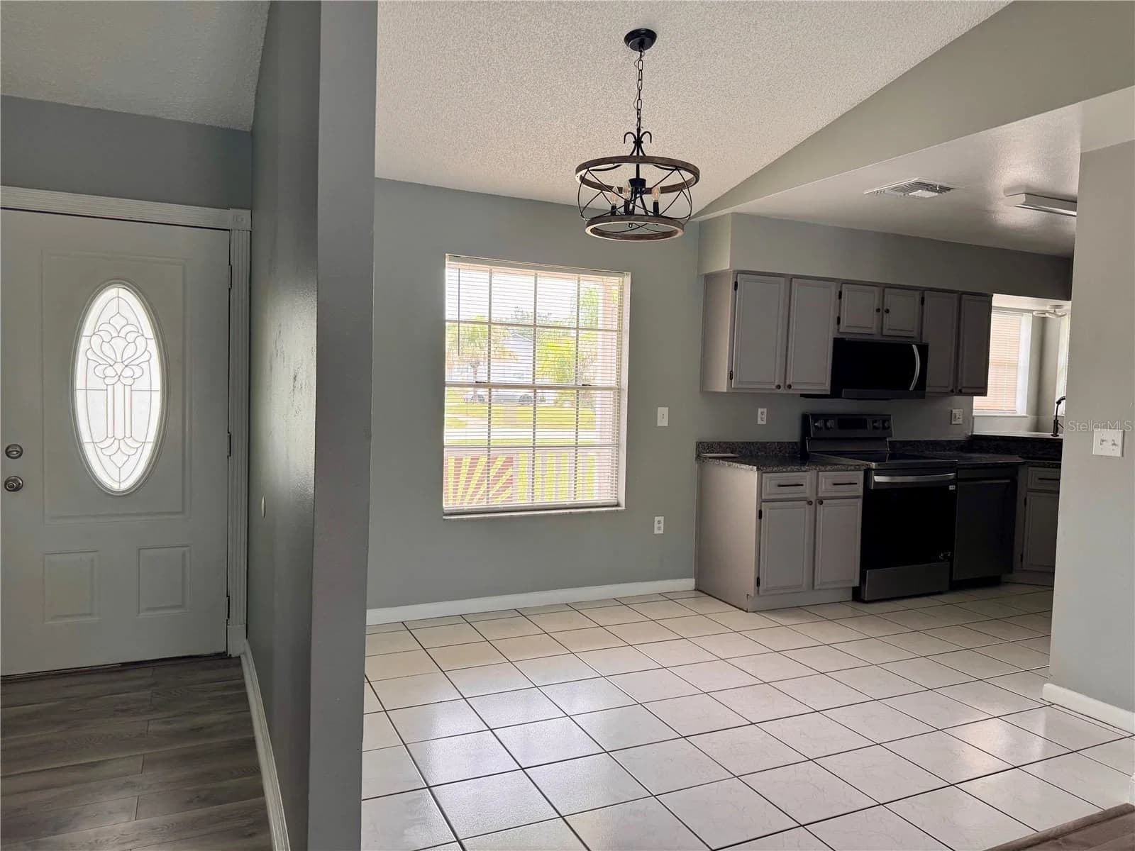 4125 VISTA 2