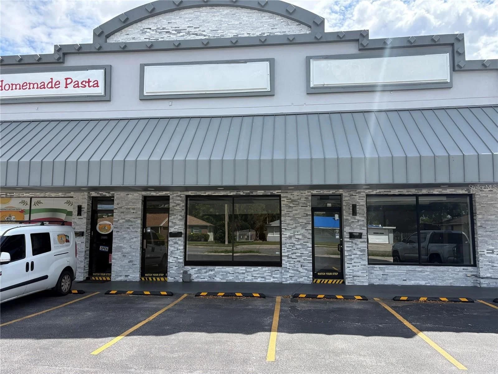 4207 EDGEWATER, Orlando, FL 32804 2