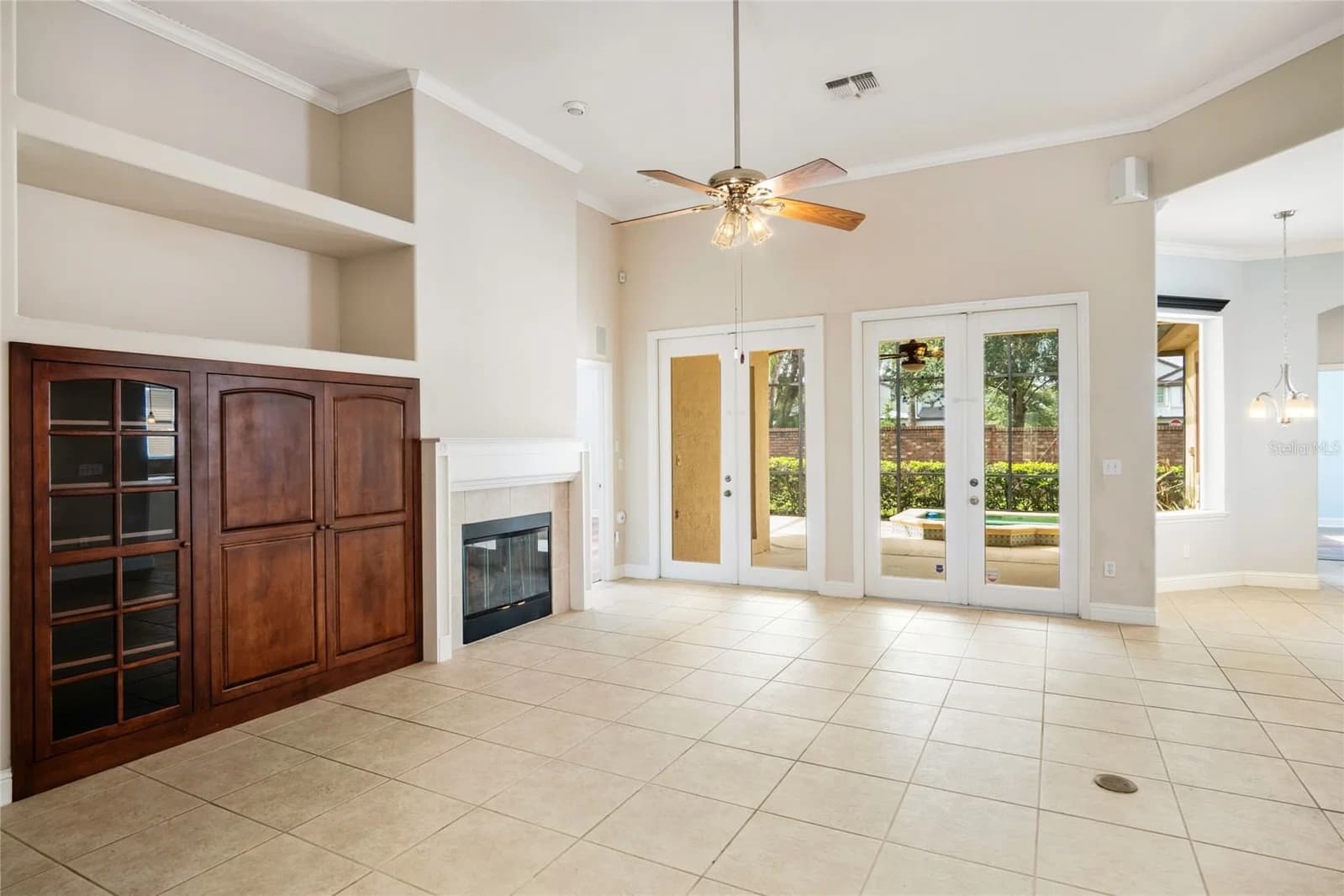 10734 WOODCHASE 4