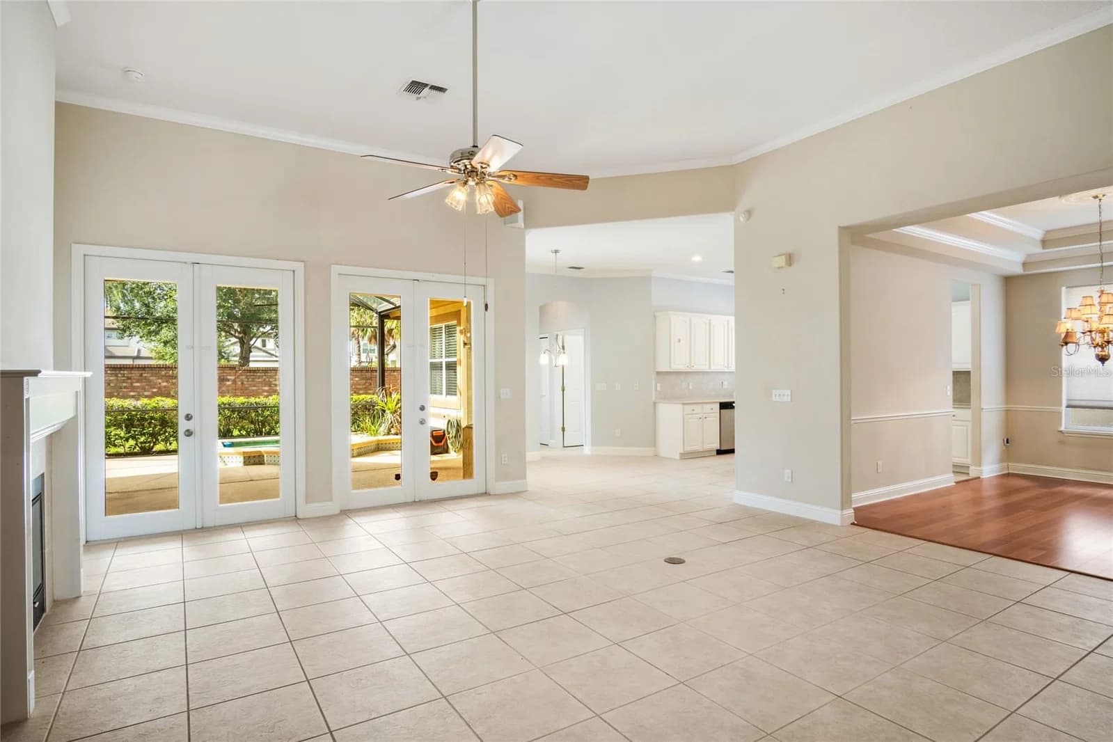10734 WOODCHASE 5
