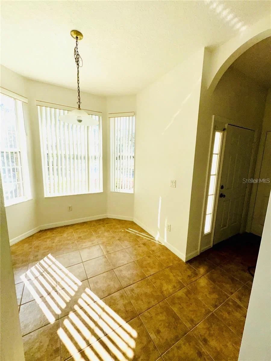 1106 BEACH 5
