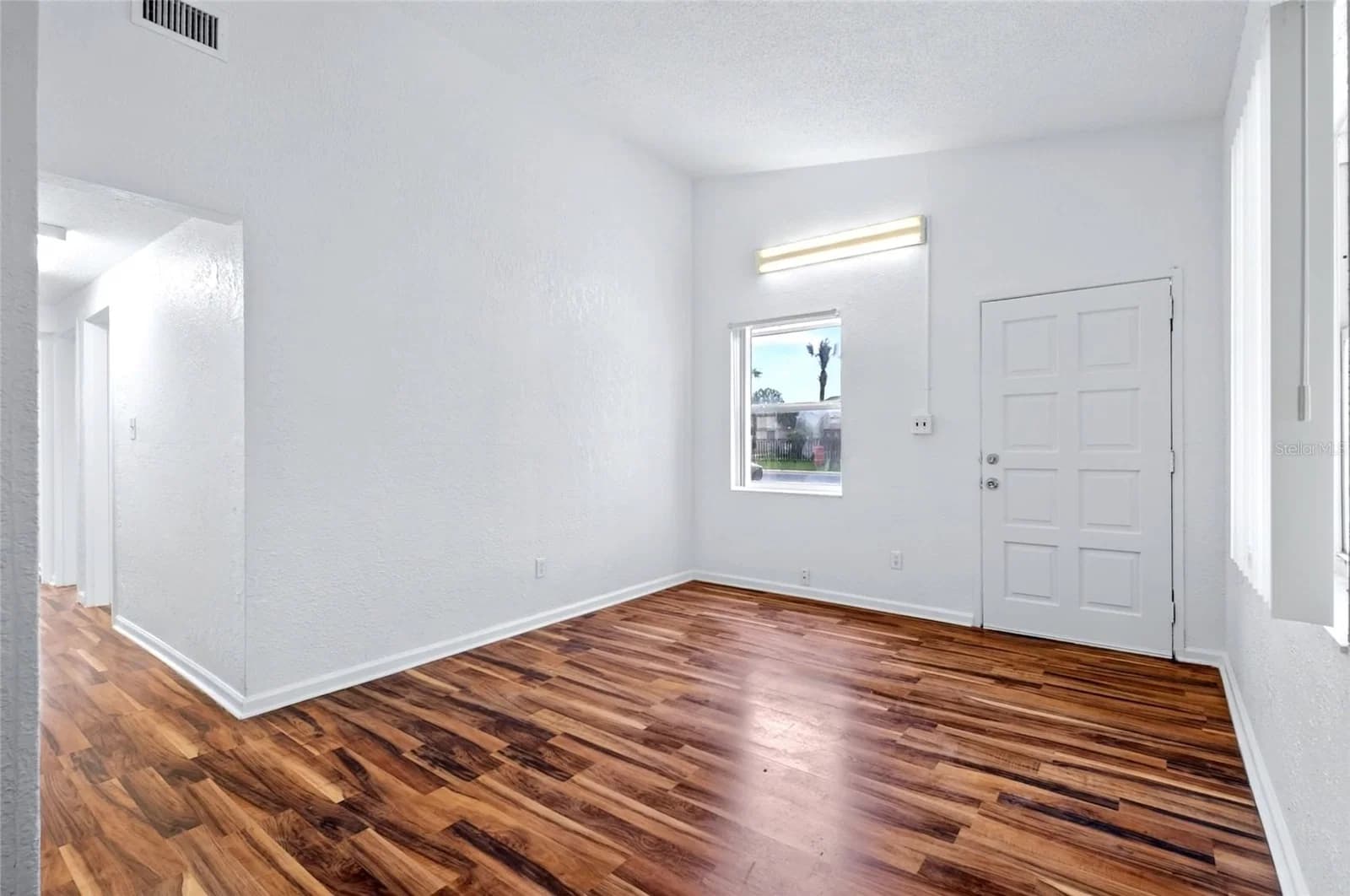 1317 PINE HILLS 5