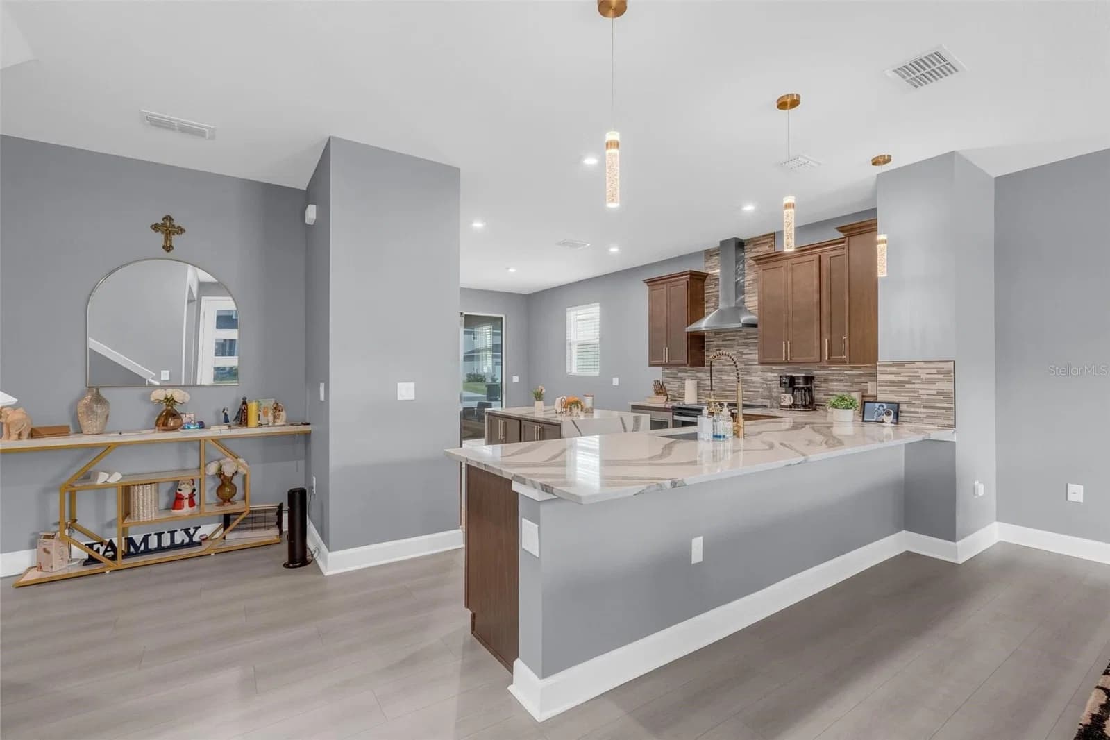 13058 PERGOLA Avenue 4