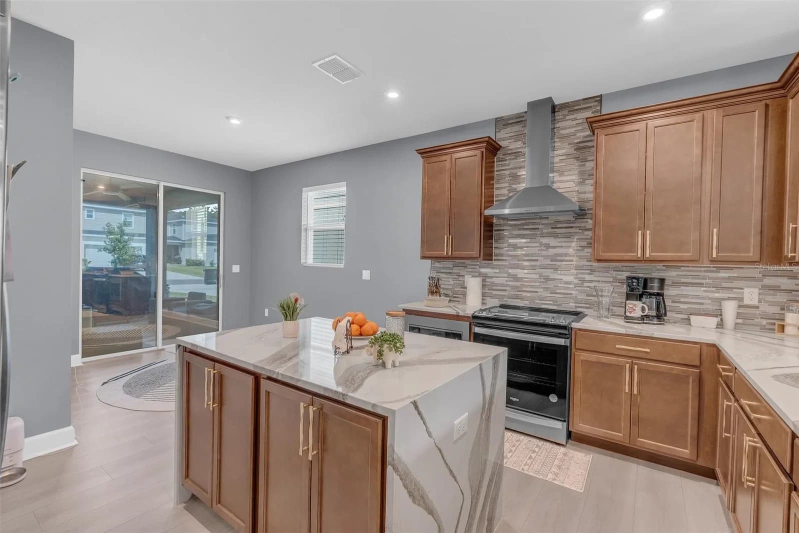 13058 PERGOLA Avenue 5