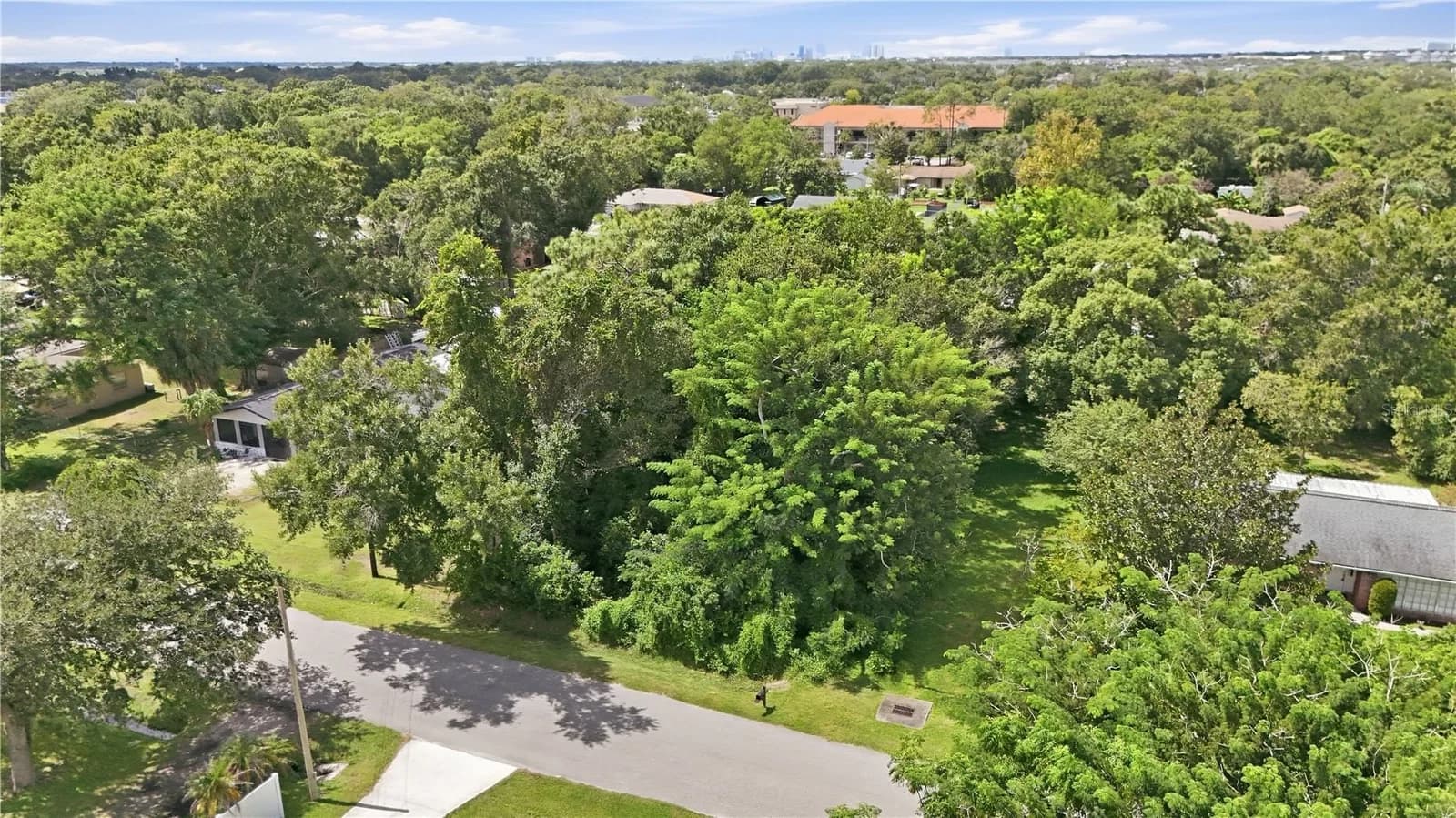 1418 KINGSTON Avenue, Orlando, FL 32807 3
