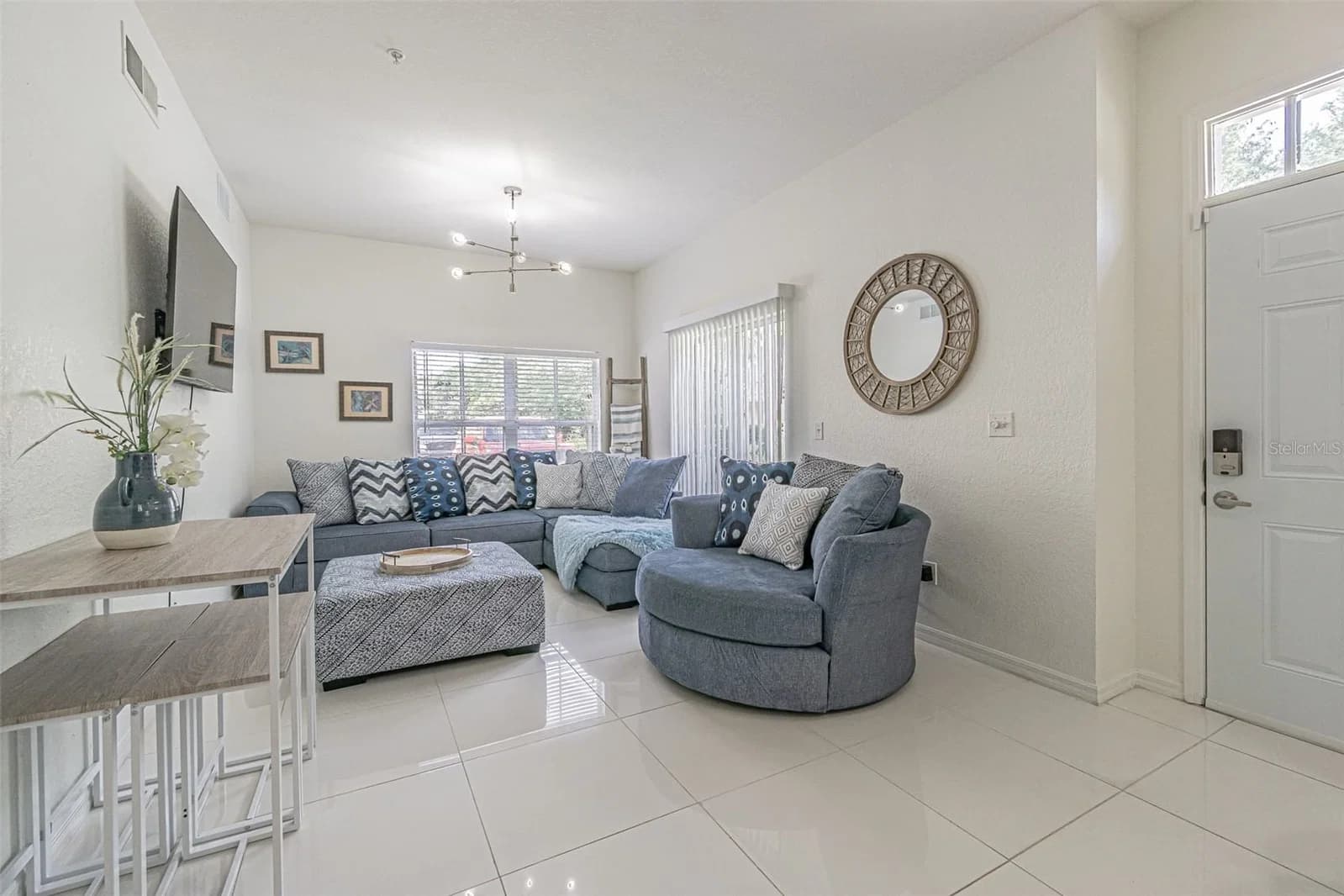 4001 SANTA MARIA Drive #107, Kissimmee, FL 34741 2