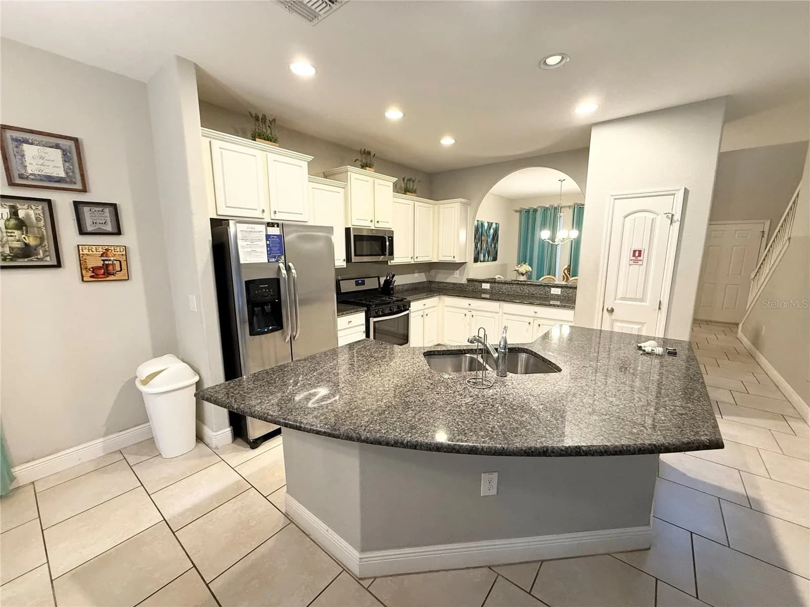 5294 WILDWOOD 4