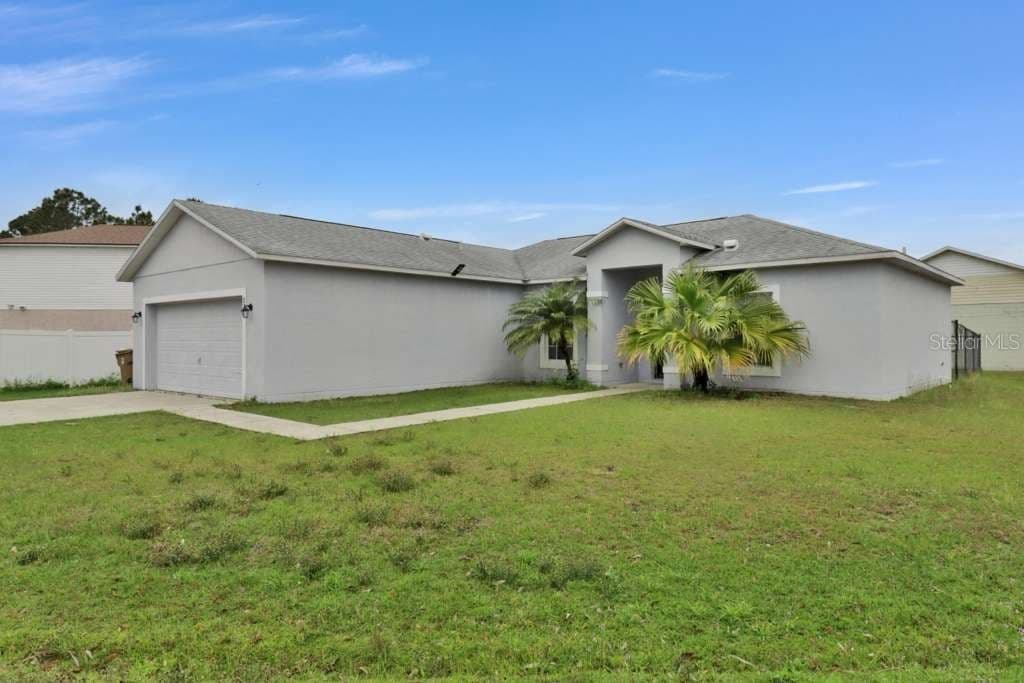 820 GRANTHAM, Kissimmee, FL 34758 3