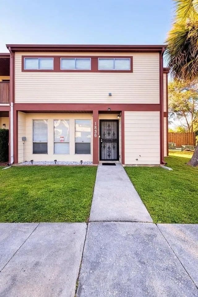 1836 WARRINGWOOD, Orlando, FL 32839