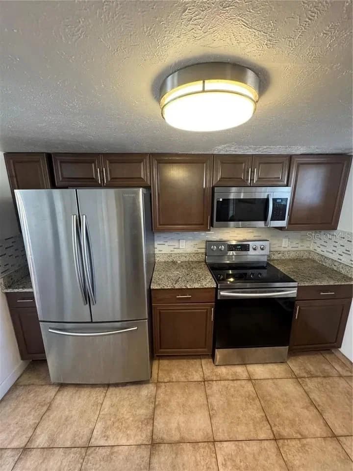 1836 WARRINGWOOD, Orlando, FL 32839 3
