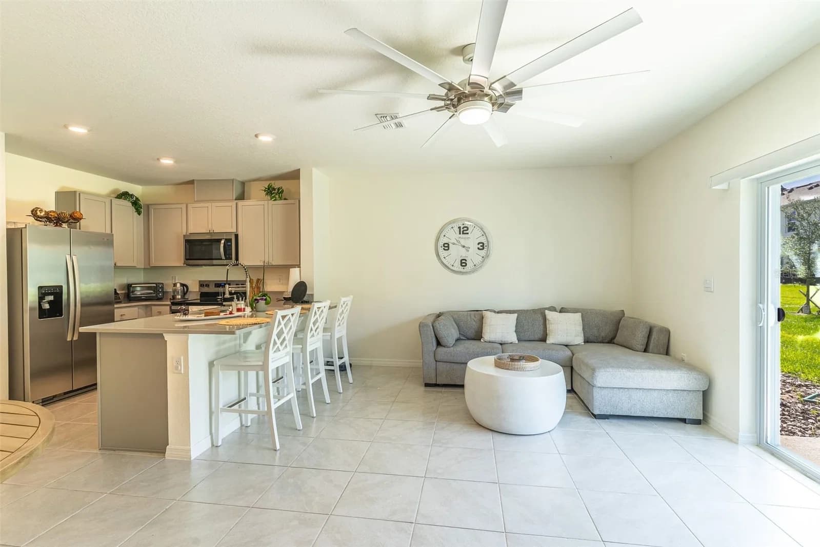 1776 ROCK ELM 3
