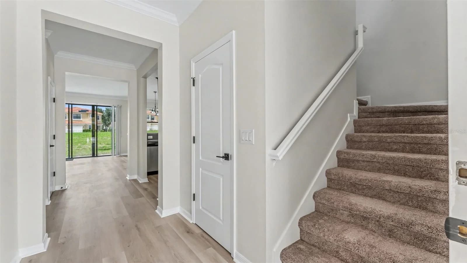 1126 CHERVIL DR 5