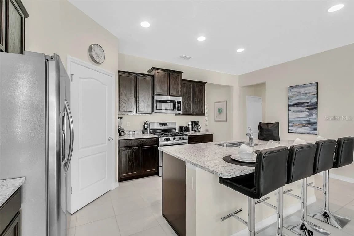 5288 OAKBOURNE AVE 2