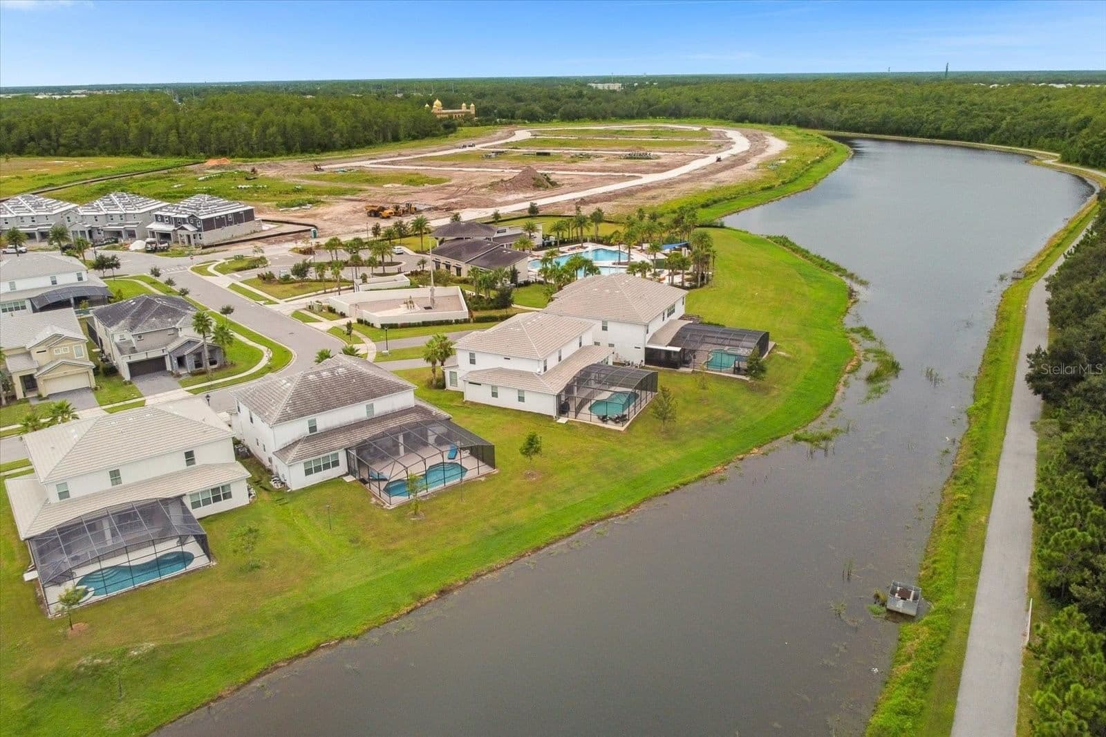3951 OAKVILLE Avenue, Kissimmee, FL 34741
