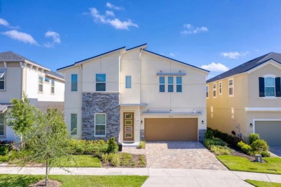 9025 SUNSHINE RIDGE Loop, Kissimmee, FL 34747