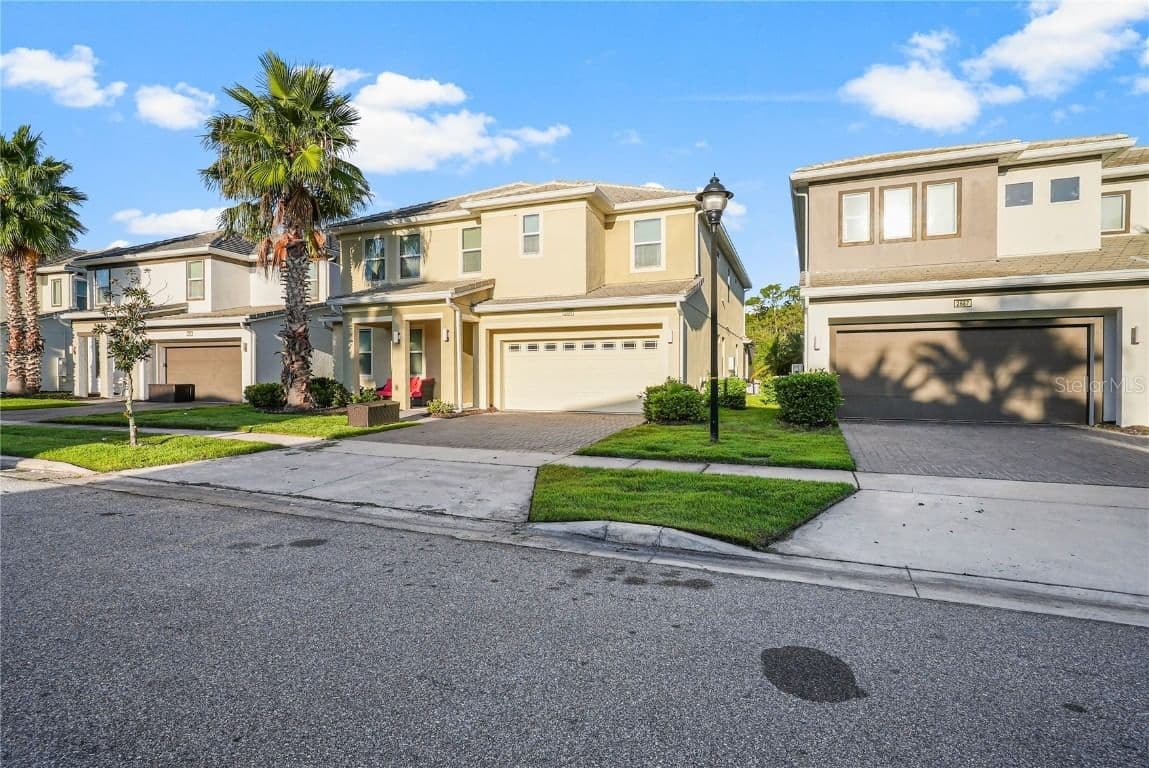 2689 CALISTOGA Avenue, Kissimmee, FL 34741 2