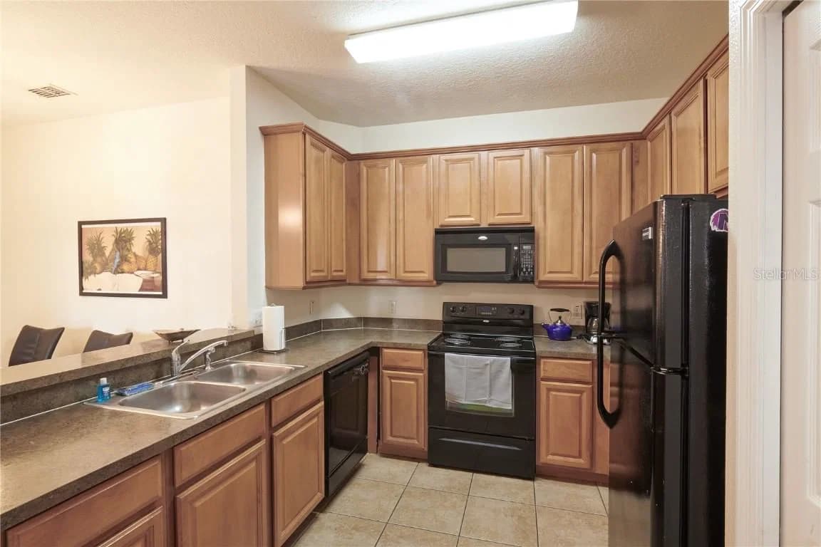 7513 PELLHAM Way, Kissimmee, FL 34747 3