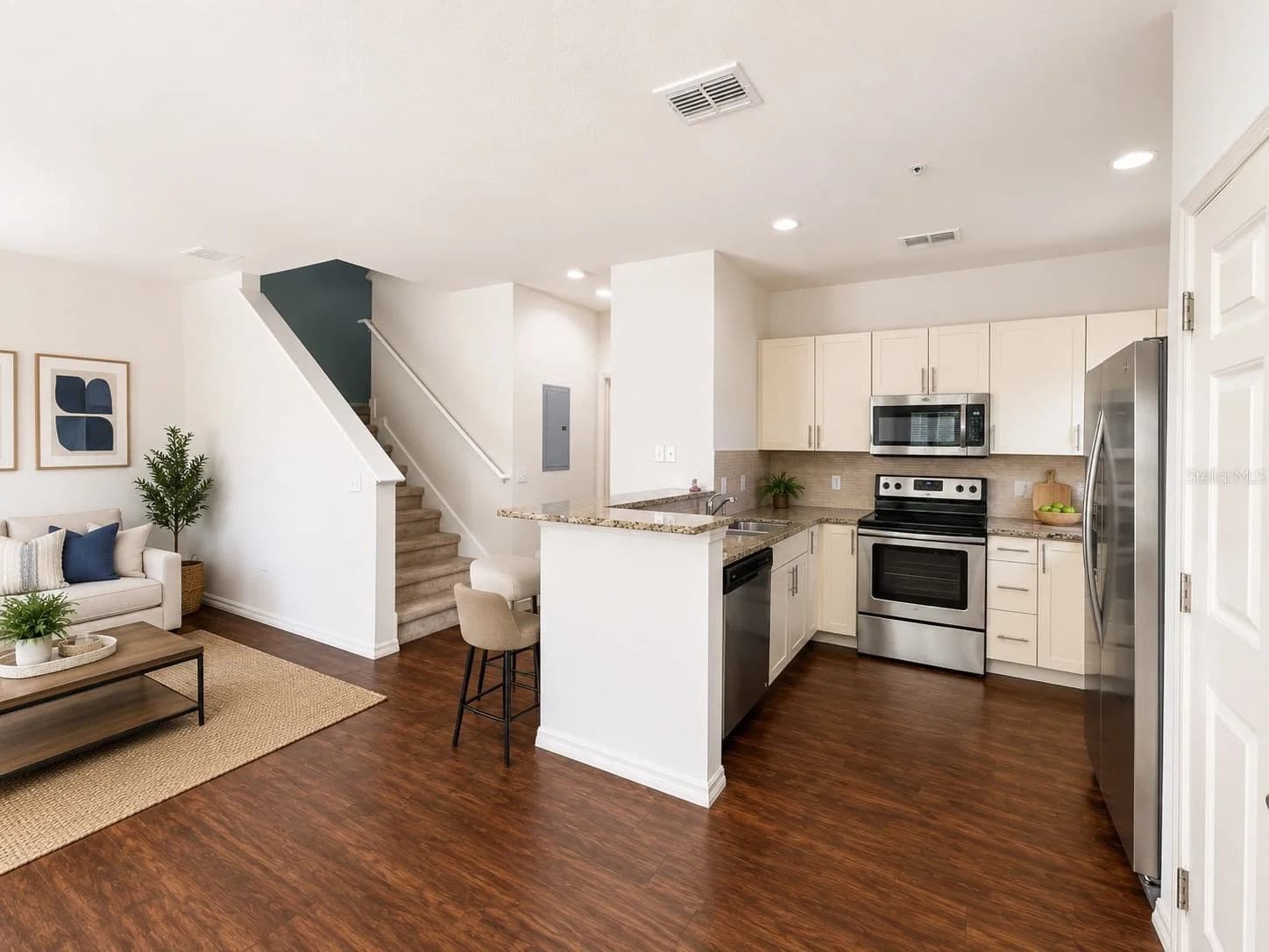3208 OYSTER Lane, Kissimmee, FL 34747 3