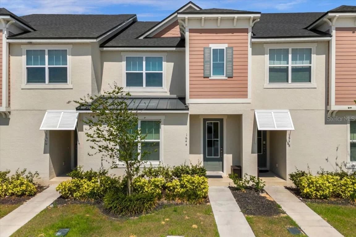 1644 TROPICAL PALMS Circle, Kissimmee, FL 34747