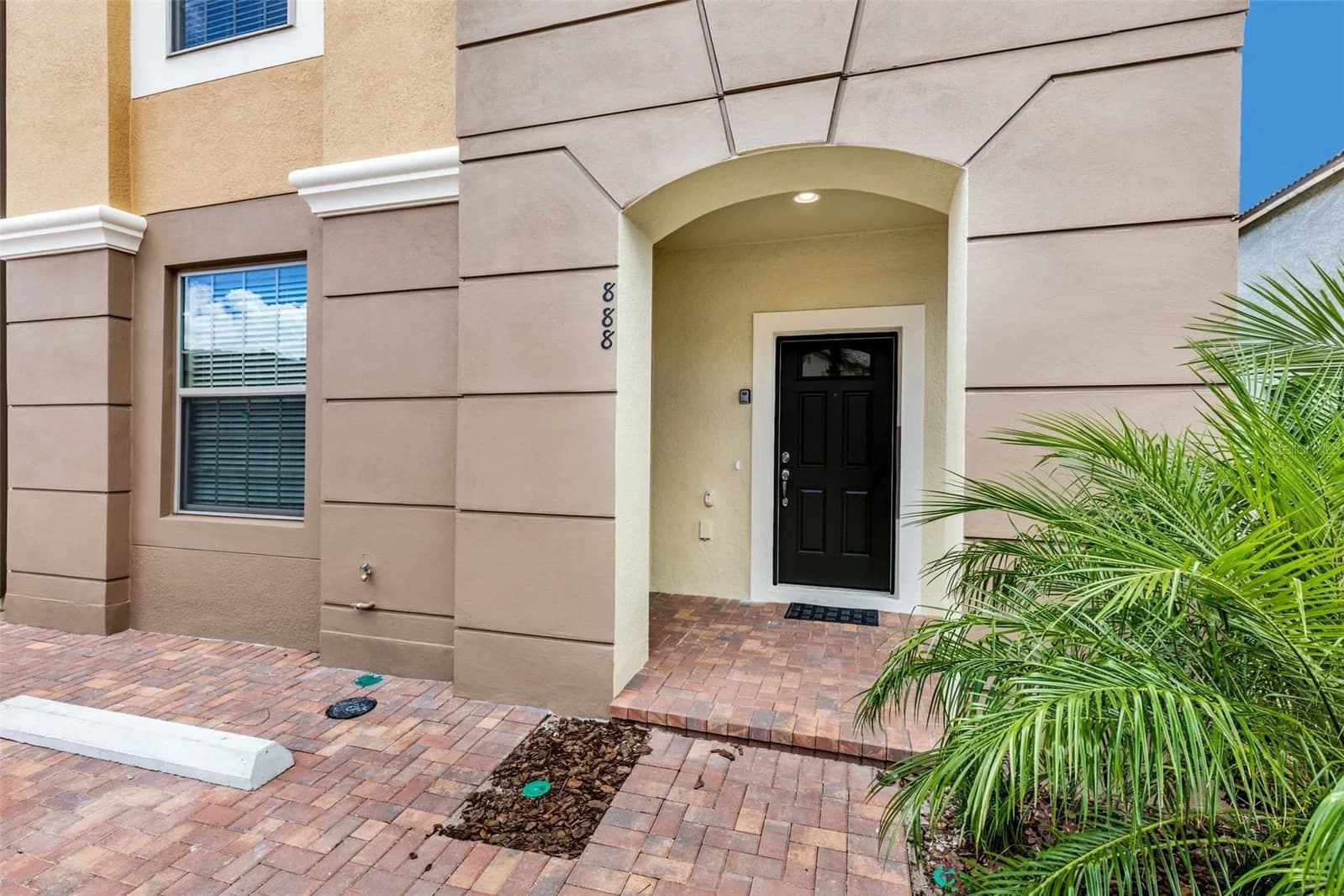 8887 GENEVE Court, Kissimmee, FL 34747 2