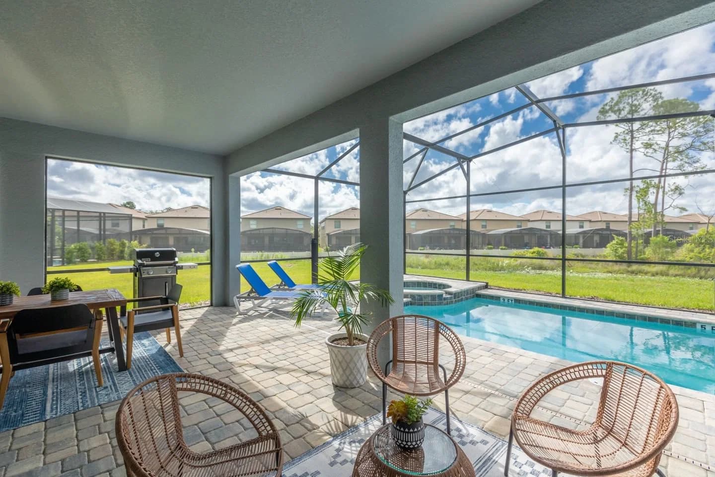 2004 FLEMING MIST Place, Kissimmee, FL 34747 2