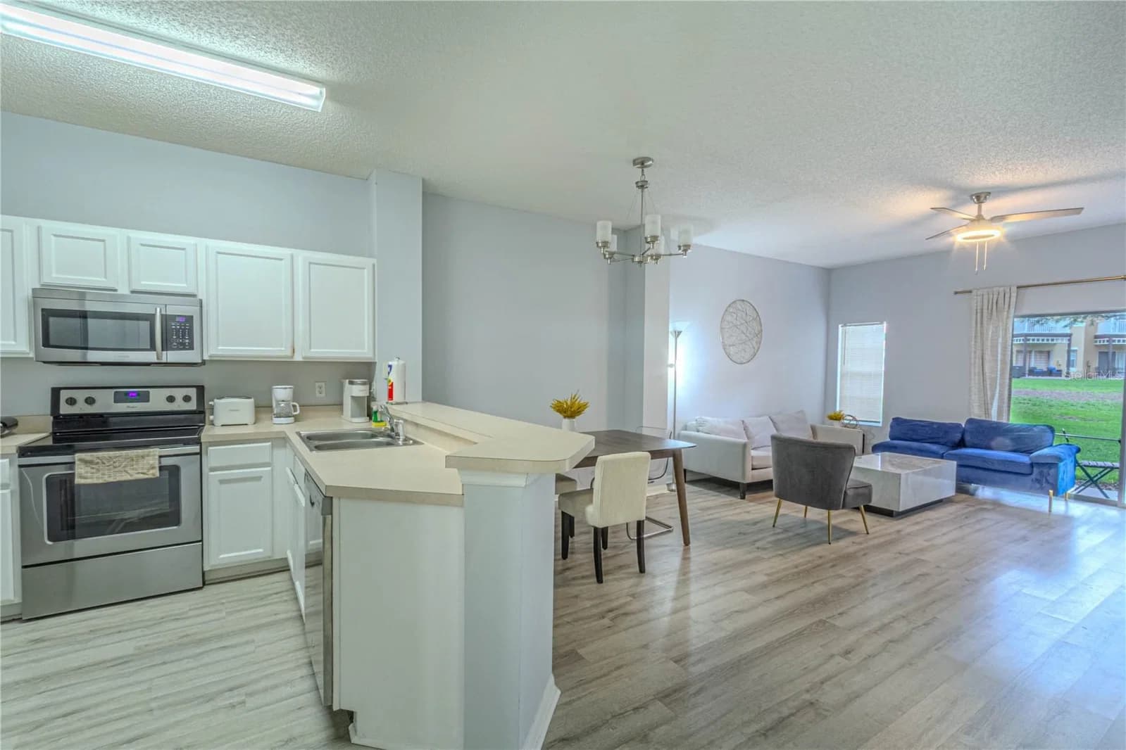 8502 CRYSTAL COVE Loop, Kissimmee, FL 34747 2