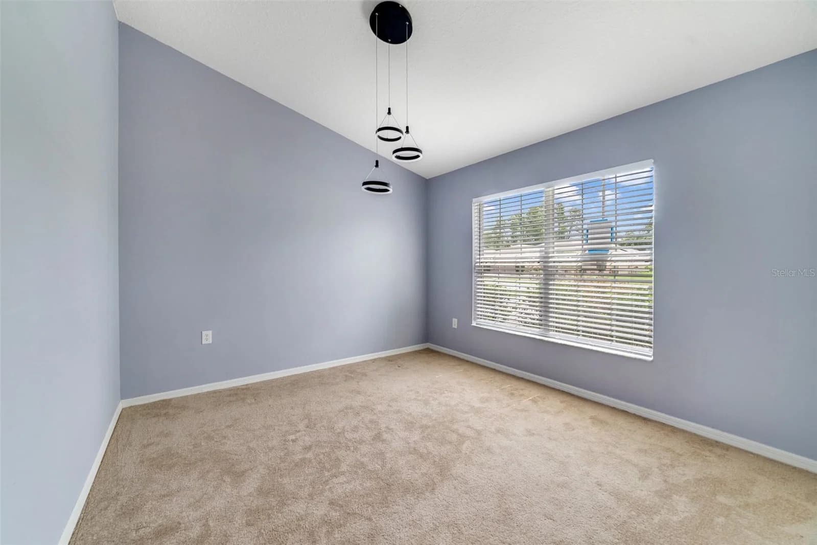 1406 KISSIMMEE Court, Kissimmee, FL 34759 3