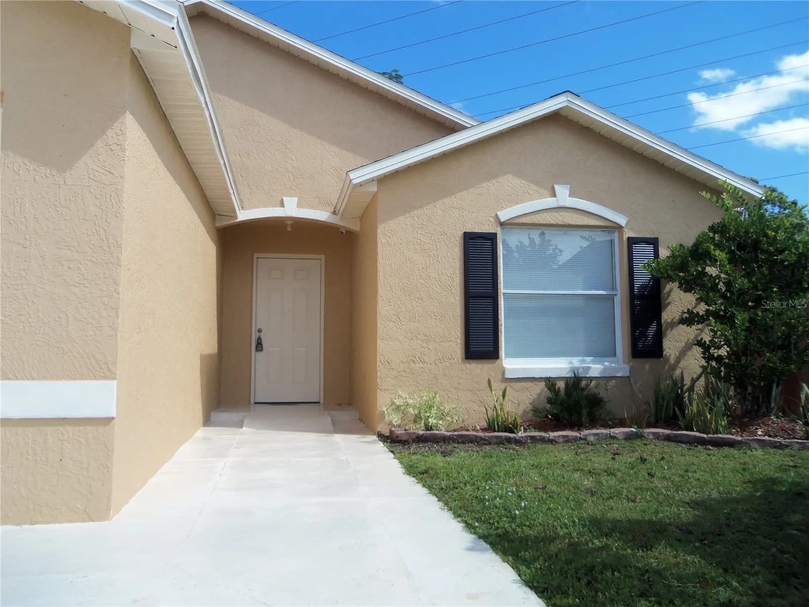 1021 GOLFSIDE Court 5