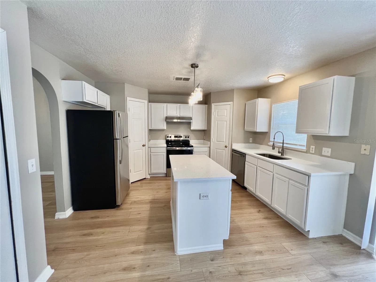 1418 SARASOTA Drive 5