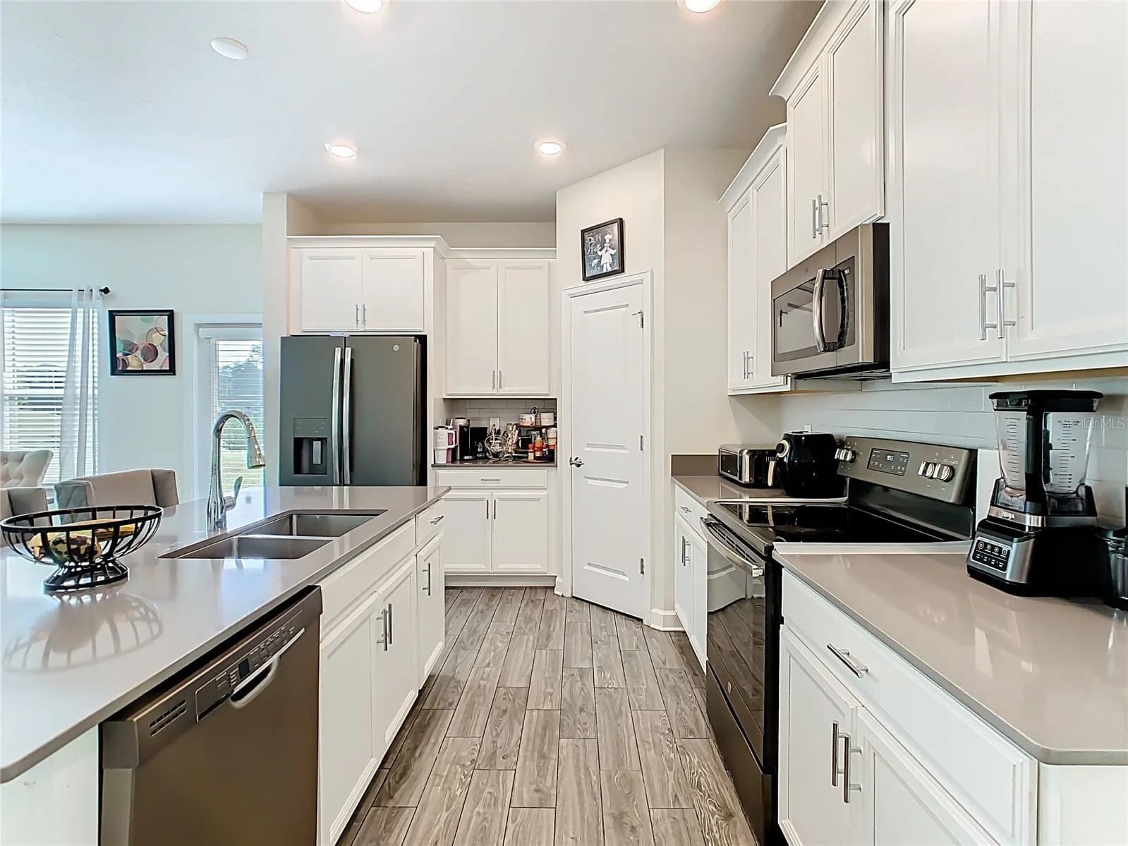 1059 BLACKWOLF RUN 3