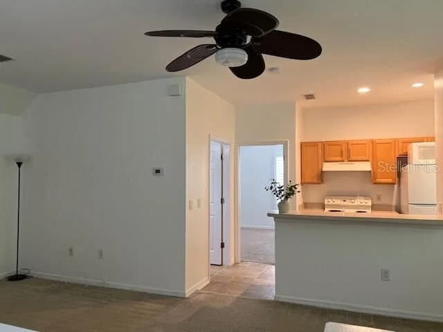 947 SPRING PARK Loop #APT B 4