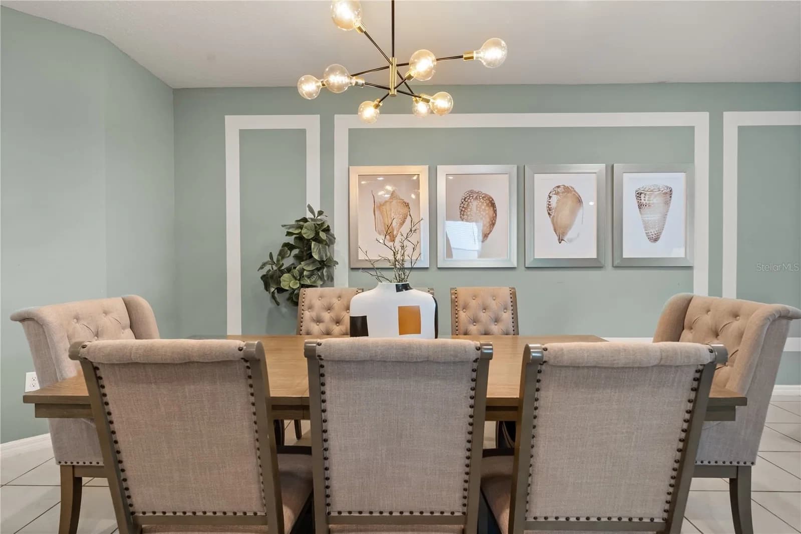 2036 LELANI CIR 4